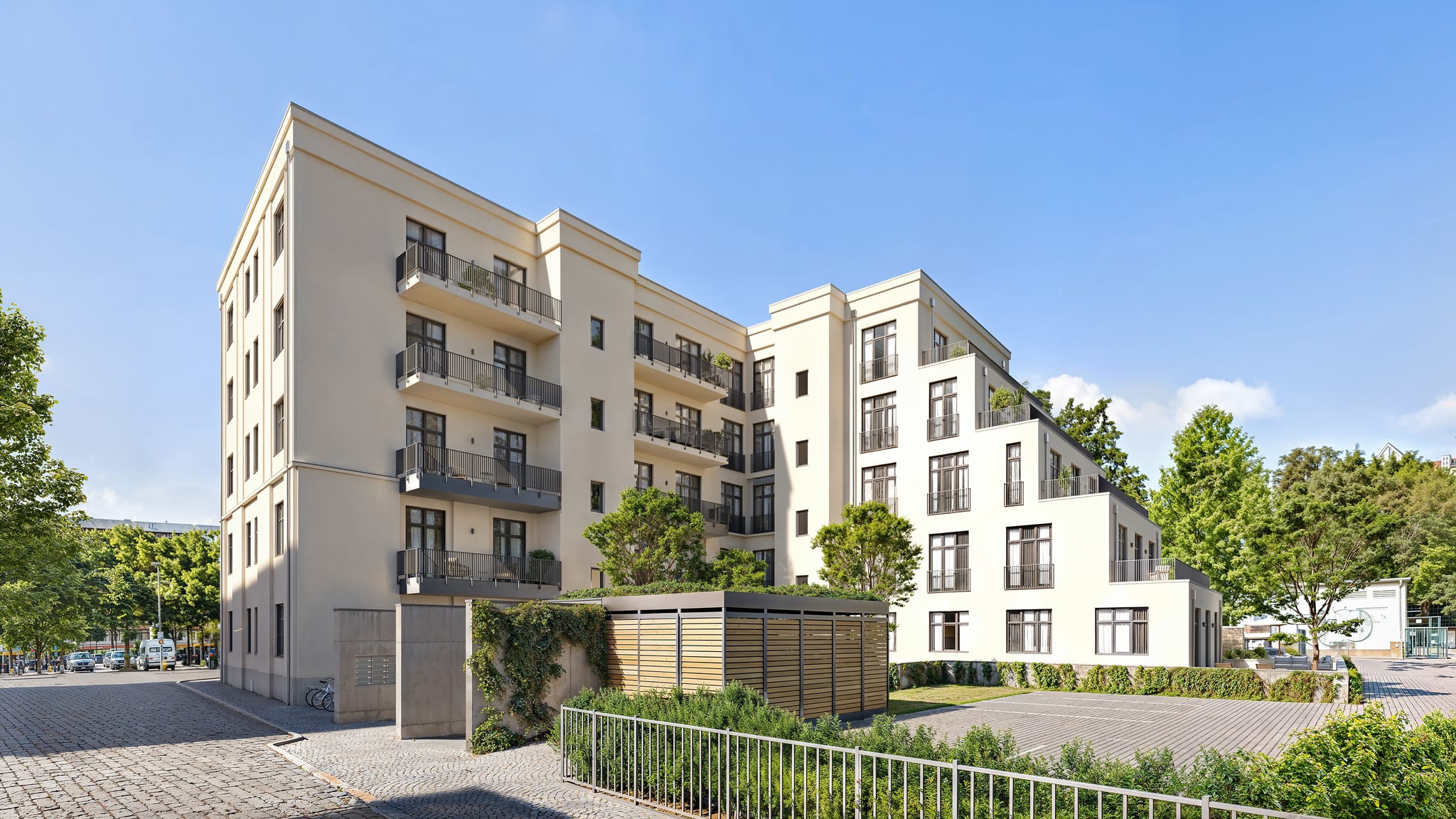 Photorealistic 3D visualization of the restored multifamily housing building in Kreuzgasse, Cottbus Photorealistic 3D visualization of the restored multifamily housing building in Kreuzgasse, Cottbus
